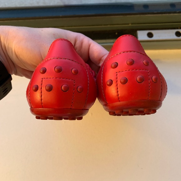 Tod’s Red Leather Ballet Flats w/Silver Studs 38.5 - Picture 2 of 4